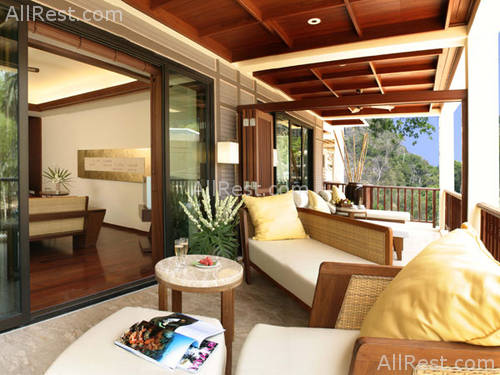 Centara Grand Beach Resort & Villas 8